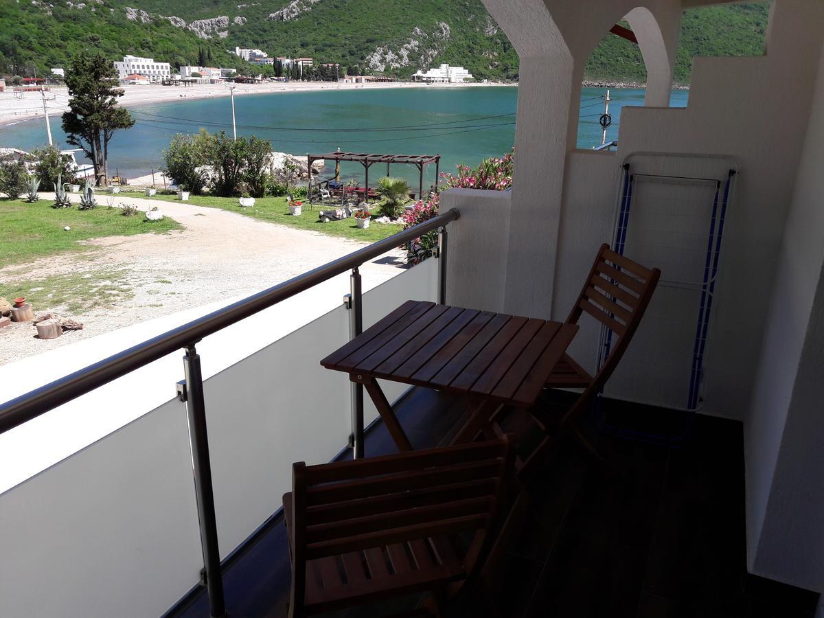 Apartments Zec Čanj Dış mekan fotoğraf